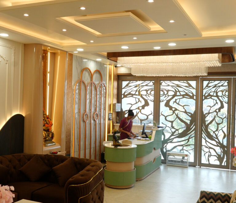 Discover Luxurious Comfort at The Golden Way Hotel